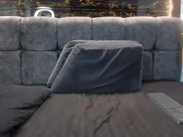 Chaturbate Live Sex Cam of logan_griffin