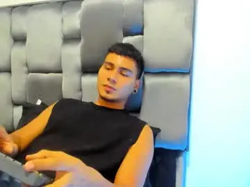 Chaturbate Watch Live Sex Cams of sam_knight_