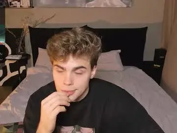 Chaturbate Watch Live Sex Cams of simonwnl