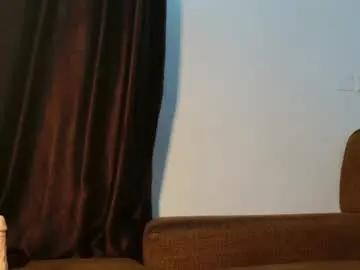 Chaturbate Free Porn Cam of black_bee22