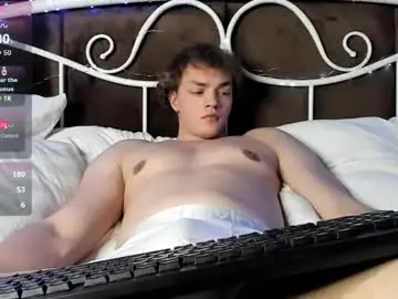 Chaturbate Live Sex Cam of chase_muscular