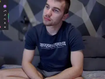 Chaturbate Live Sex Cam of harvey_ren