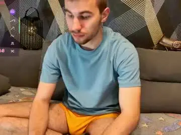 Chaturbate Adult Video Chat of harvey_ren