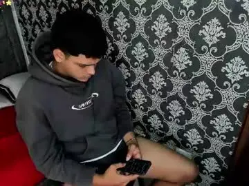 Chaturbate Private Sex Chat of kyliam_big