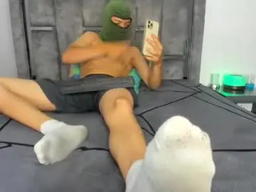 Chaturbate Free Porn Cam of master_ruthless77