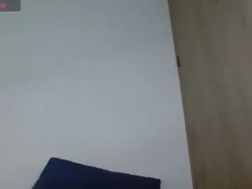 Chaturbate Live Sex Cam of avalericherrymar