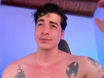 Chaturbate Free Porn Cam of liamwyatt_