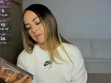 Chaturbate Adult Video Chat of sophi_moreno