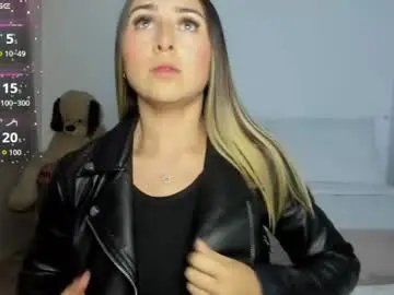 Chaturbate Free Live Porn of sophi_moreno