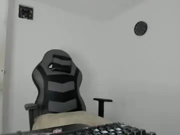 Chaturbate Live Porn of carlossmi01