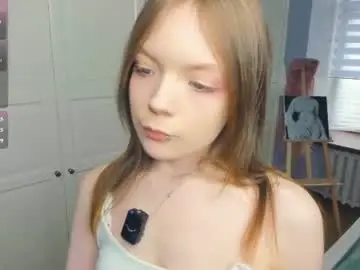 Chaturbate Live Sex Cam of cuty_petite