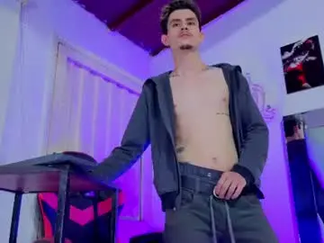 Chaturbate Free Live Porn of i_am_kelvis_