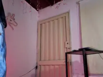 Chaturbate Live Sex Cam of i_am_kelvis_