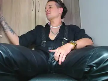 Chaturbate Private Sex Chat of leonal_oconer