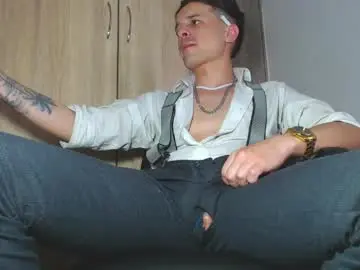 Chaturbate Free Live Porn of leonal_oconer