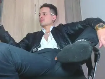 Chaturbate Best live sex cam show of leonal_oconer