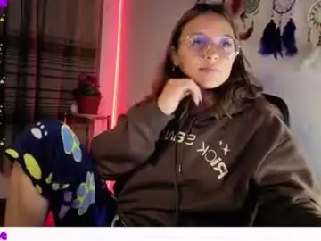 Chaturbate Best live sex cam show of zoe_khall