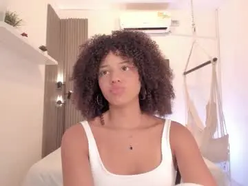 Chaturbate Nude Webcam of avalon_badger