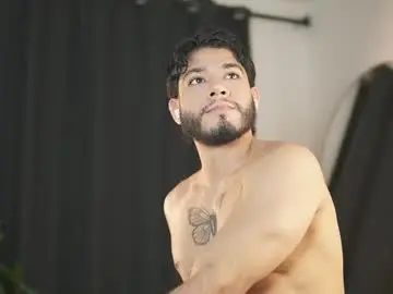 Chaturbate Nude Webcam of jadenfeynman