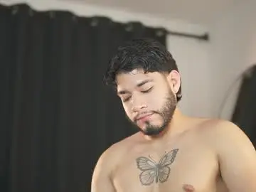 Chaturbate Live Sex Cam of jadenfeynman