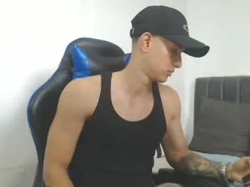 Chaturbate Watch Live Sex Cams of jake_shadow14