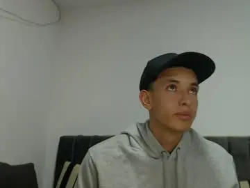 Chaturbate Free Live Porn of jake_shadow14