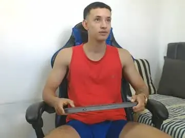 Chaturbate Nude Webcam of jake_shadow14