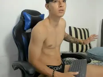 Chaturbate Adult Webcams of jake_shadow14