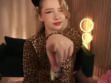 Chaturbate Adult Webcam of laurawifeness