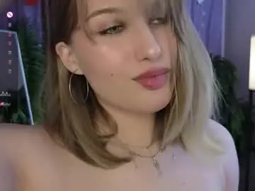 Chaturbate Free Live Porn of _b00bss_