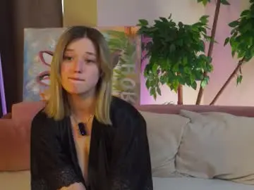 Chaturbate Watch Live Sex Cams of _b00bss_