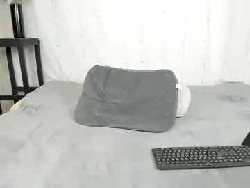 Chaturbate Free Live Porn of andyjey_