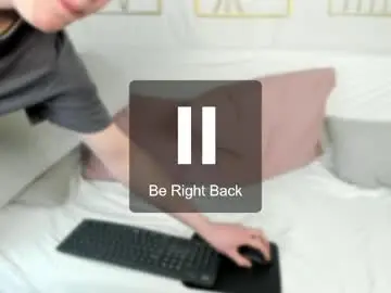 Chaturbate Live Sex Cam of andyjey_