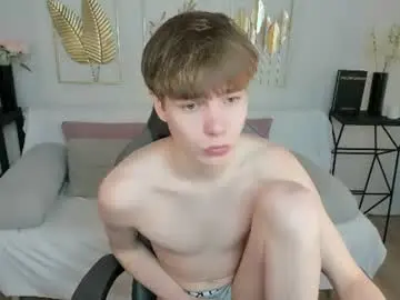 Chaturbate Adult Webcams of andyjey_
