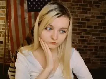 Chaturbate Nude Webcam of angelabunny_