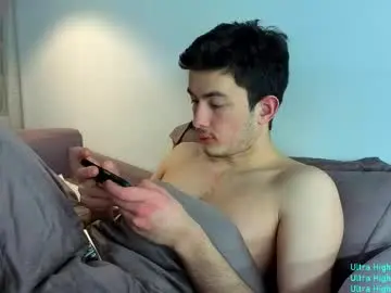 Chaturbate Live Sex Cam of danny__magic