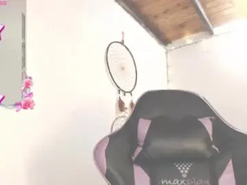 Chaturbate Best live sex cam show of dollysweet666
