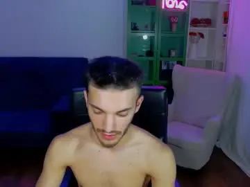 Chaturbate Best live sex cam show of dominicvalente
