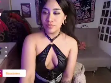 Chaturbate Live Sex Cam of exodiakinky