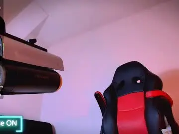 Chaturbate Adult Webcam of hotlatinox20cm