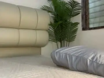 Chaturbate Watch Live Sex Cams of im_meli