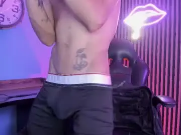 Chaturbate Free Live Porn of maximoking26