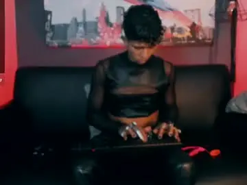 Chaturbate Watch Live Sex Cams of maximoking26