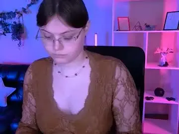 Chaturbate Live Sex Cam of nikol_kitt