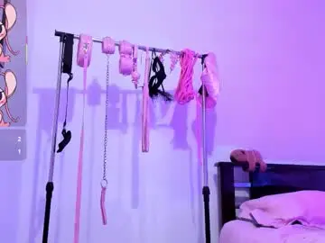 Chaturbate Free Live Porn of thechicanextdoor