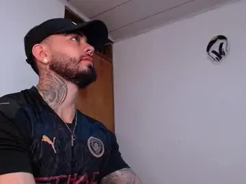 Chaturbate Sex Chat of tommyblessd1