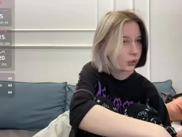 Chaturbate Adult Video Chat of veryraretwins