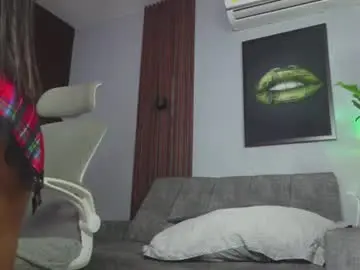 Chaturbate Live Sex Cam of catalina_goddess