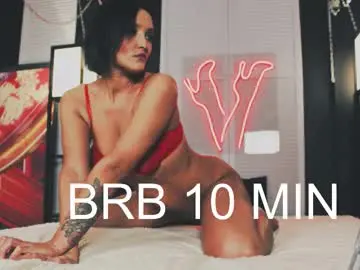 Chaturbate Live Sex of daddy_moongirl