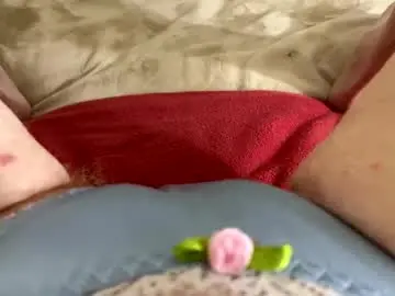 Chaturbate Live Sex Cam of kittyneedsherdaddy